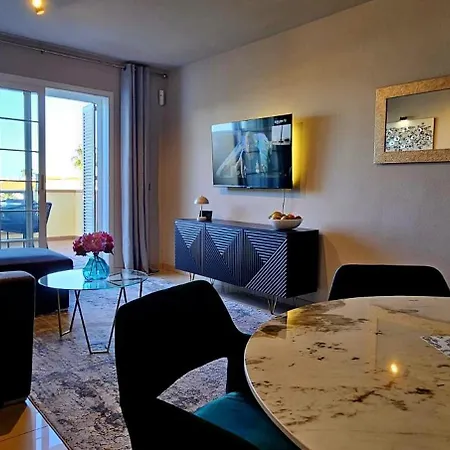 Sea View El Veril 아데제